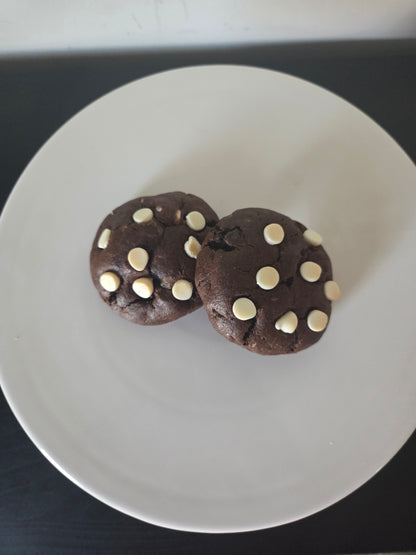 Chocolate Cookies and Cream Cookies